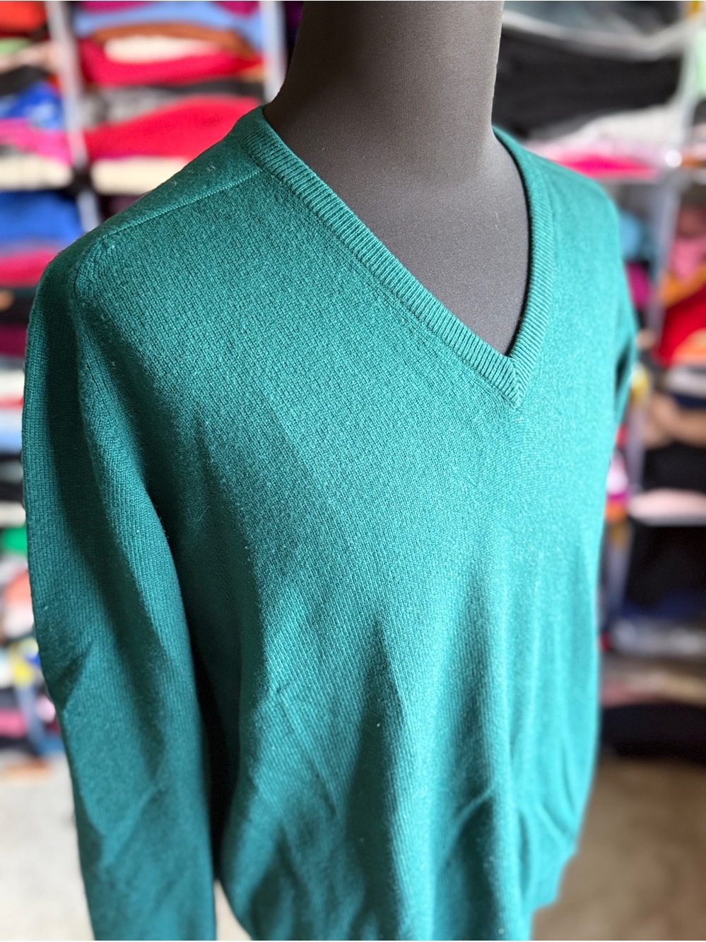 Men's V-Neck Cashmere Sweater in Teal Green